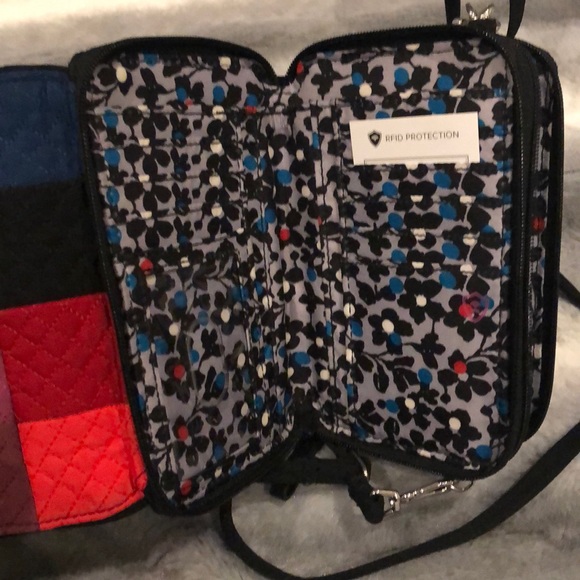 **HOST PICK** Vera Bradley Small Multi-Color Crossbody - Picture 5 of 6